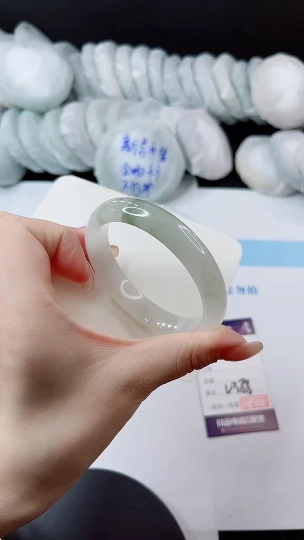 未镶嵌手镯石英质玉多样性发货L388