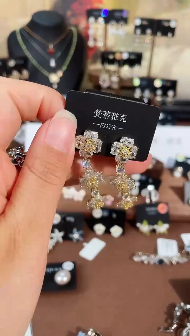 铜合金合成立方氧化锆925银梵575