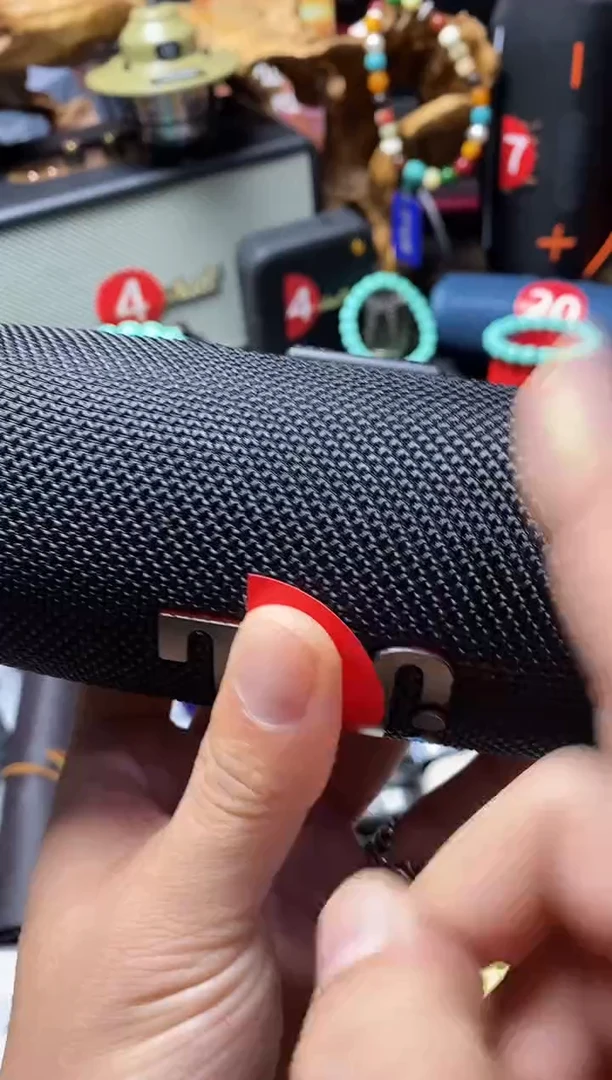 瓷片闪购商品 如图所示