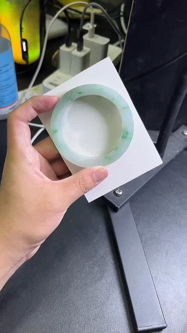 未镶嵌手镯定制翡翠小*玲定制