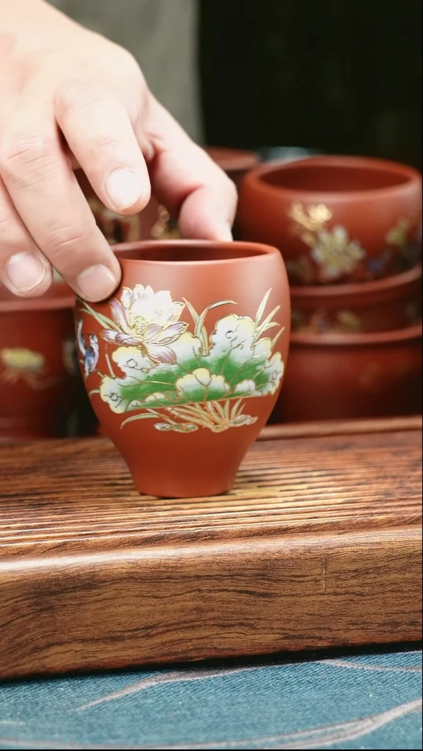 茶杯紫砂描金荷塘月色