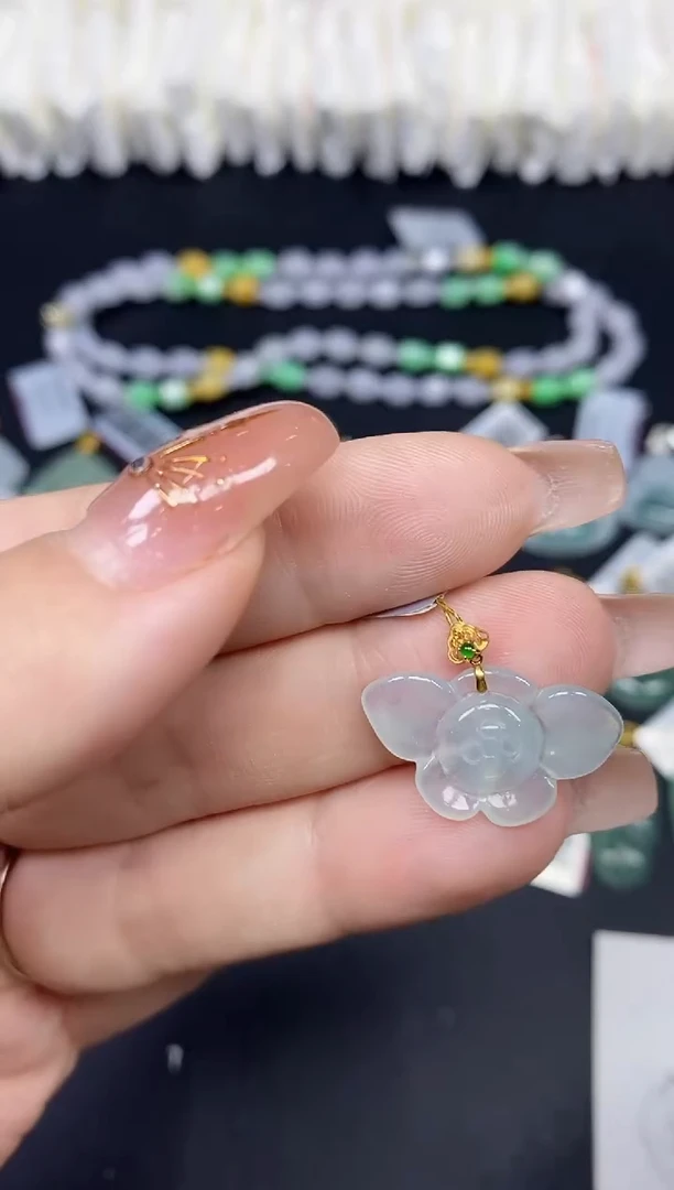 吊坠(不含链)18K金镶嵌翡翠花18K金扣镶嵌@@CMT1442-1