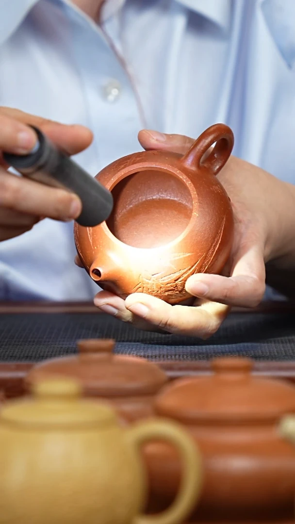 茶壶紫砂红降坡刻绘文旦