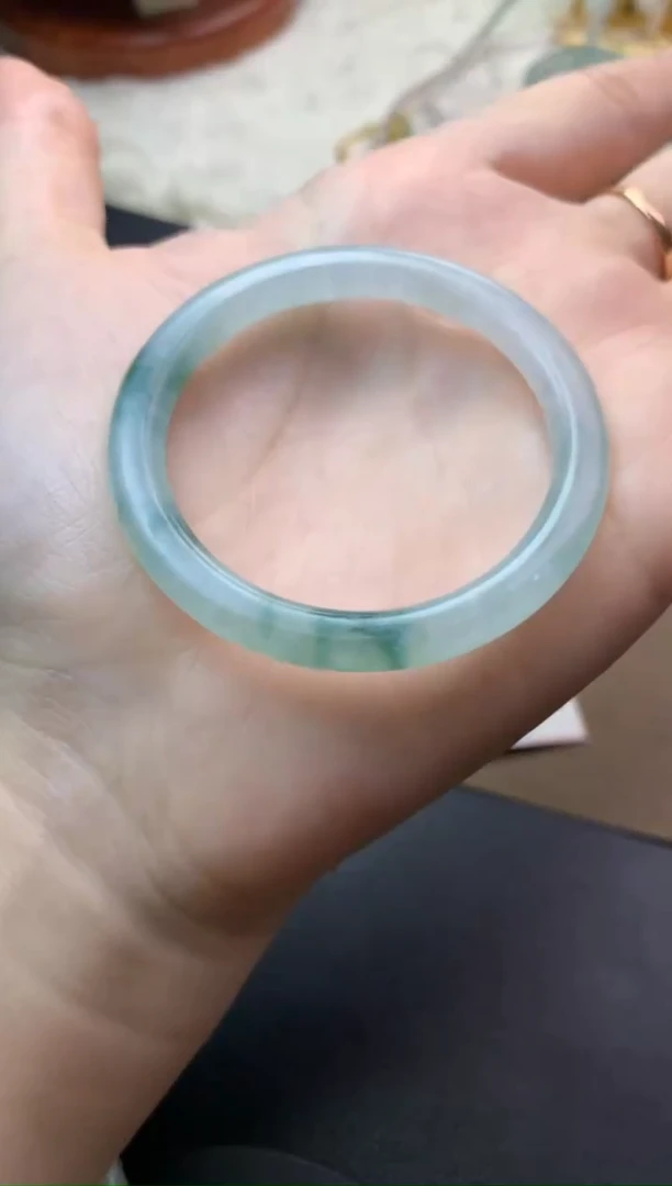 未镶嵌定制翡翠毛货