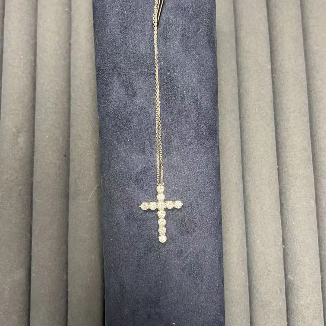 实验室培育钻石graff十字架18K金