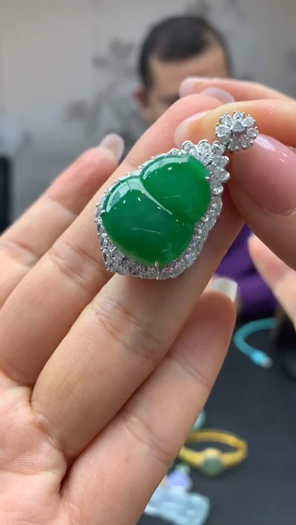【闪购商品】翡翠颈饰未镶嵌11-天然翡翠