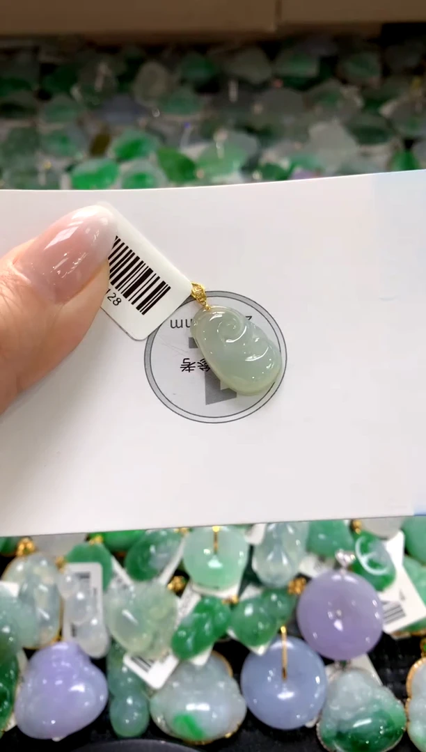 颈饰18K金镶嵌翡翠11111111111111111