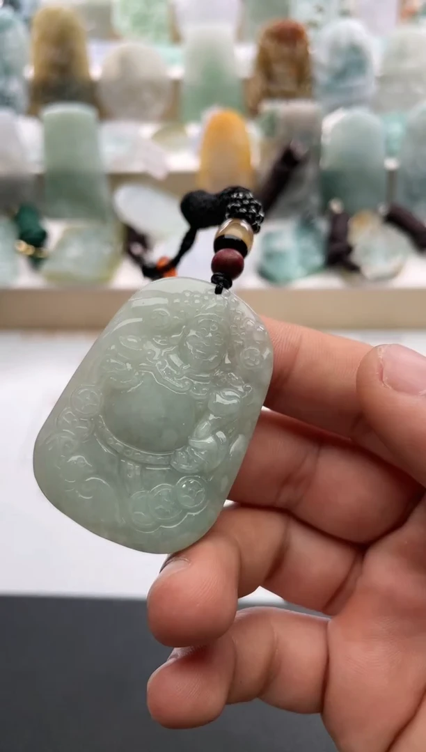 【闪购商品】翡翠颈饰未镶嵌..../1/20/ 65