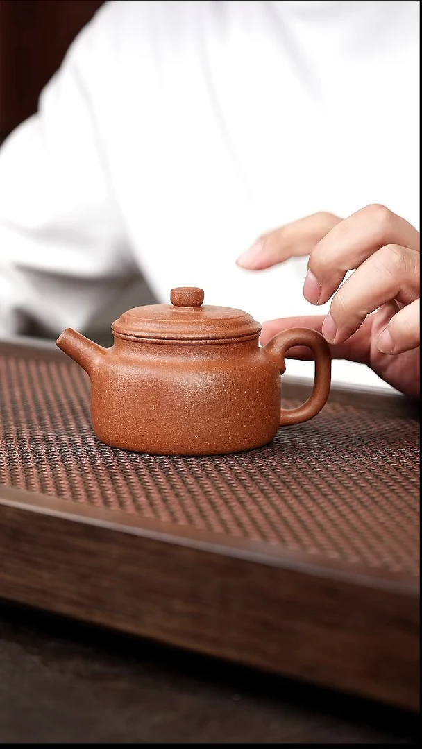 茶壶紫砂红降坡德中
