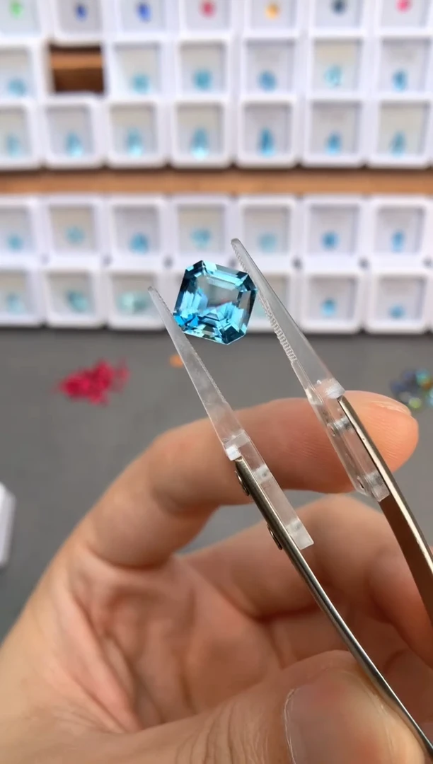 未镶嵌裸石定制海蓝宝石3.96ct  超圣