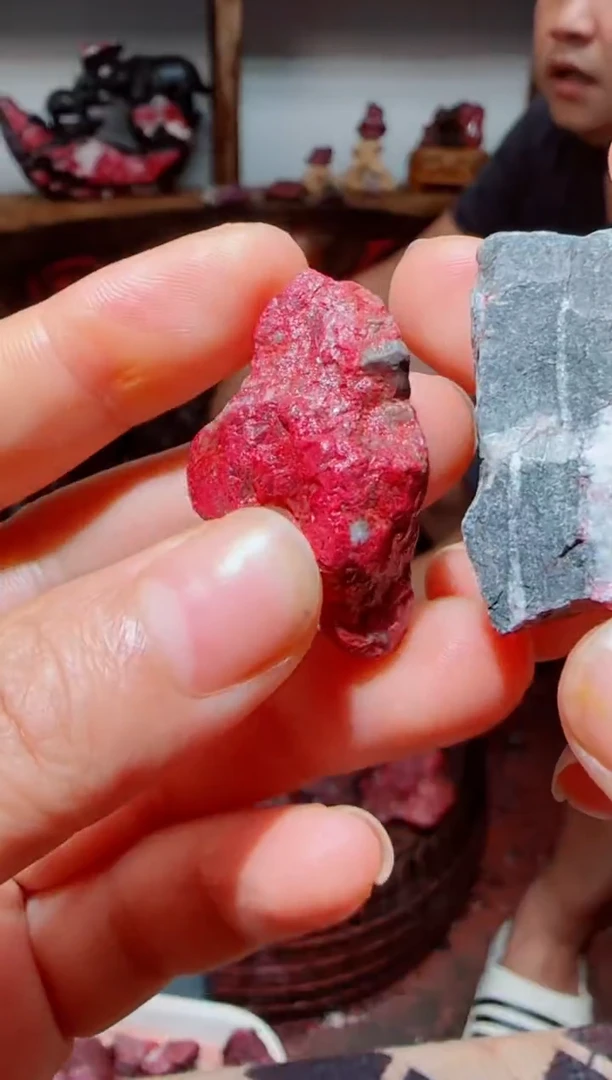 天然辰砂小****）朱砂原矿石12