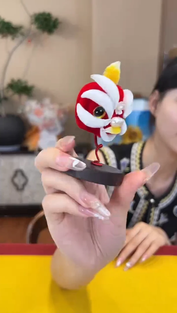 用****7非遗绒花（发饰）