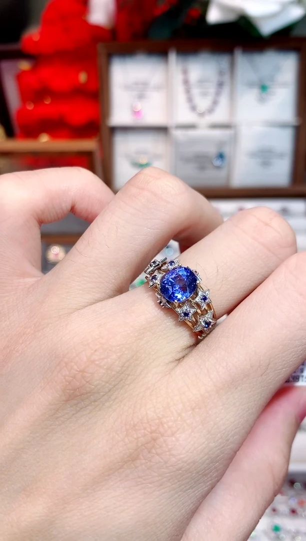 戒指蓝宝石18K金镶嵌2.69ct/天然宝石/七天无理由
