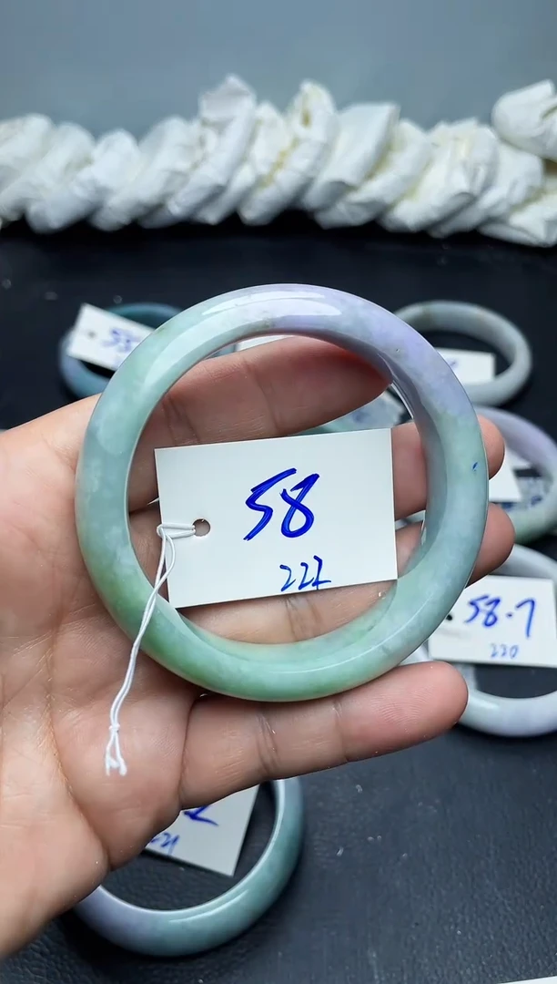 未镶嵌手镯翡翠222
