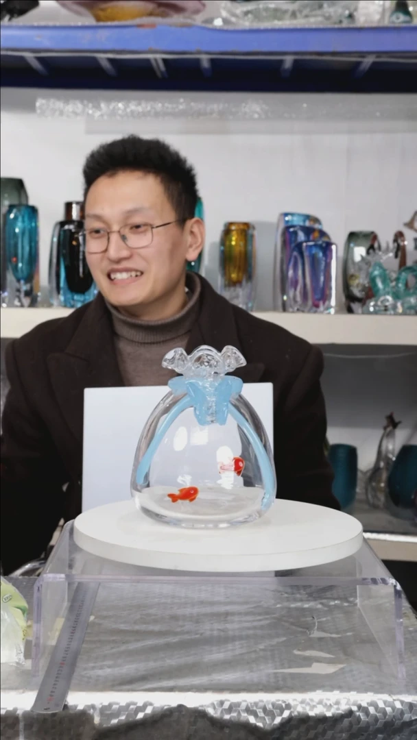 【闪购商品】琉璃【幻彩】高21精品琉璃正常手工痕迹