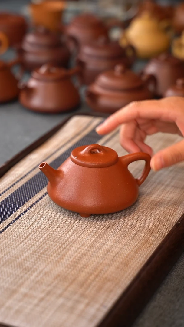 茶壶紫砂大*！原矿宝山99红降坡