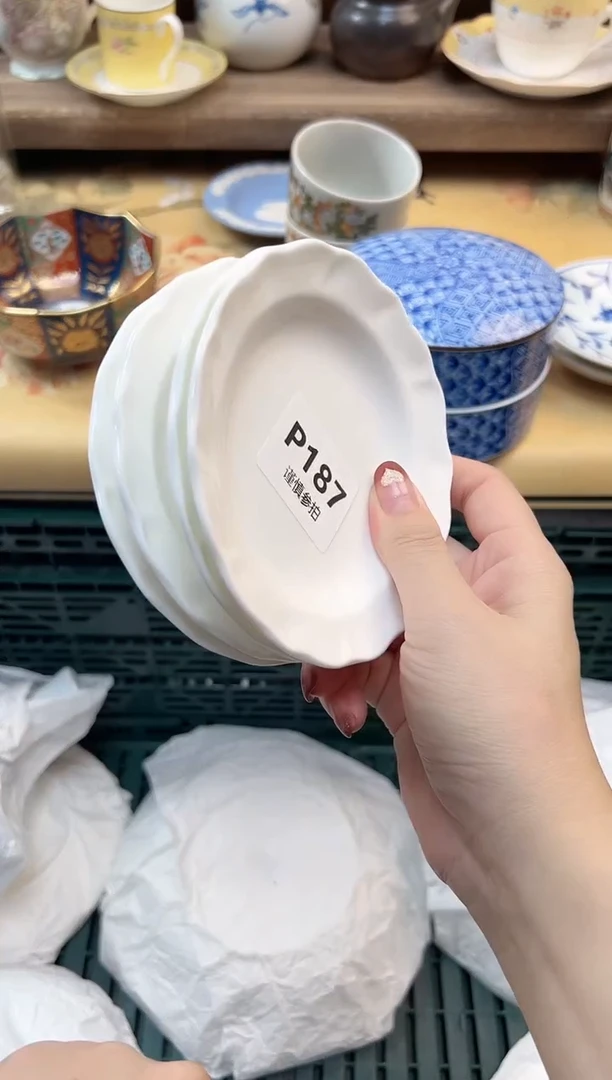 瓷片虫*咔 187