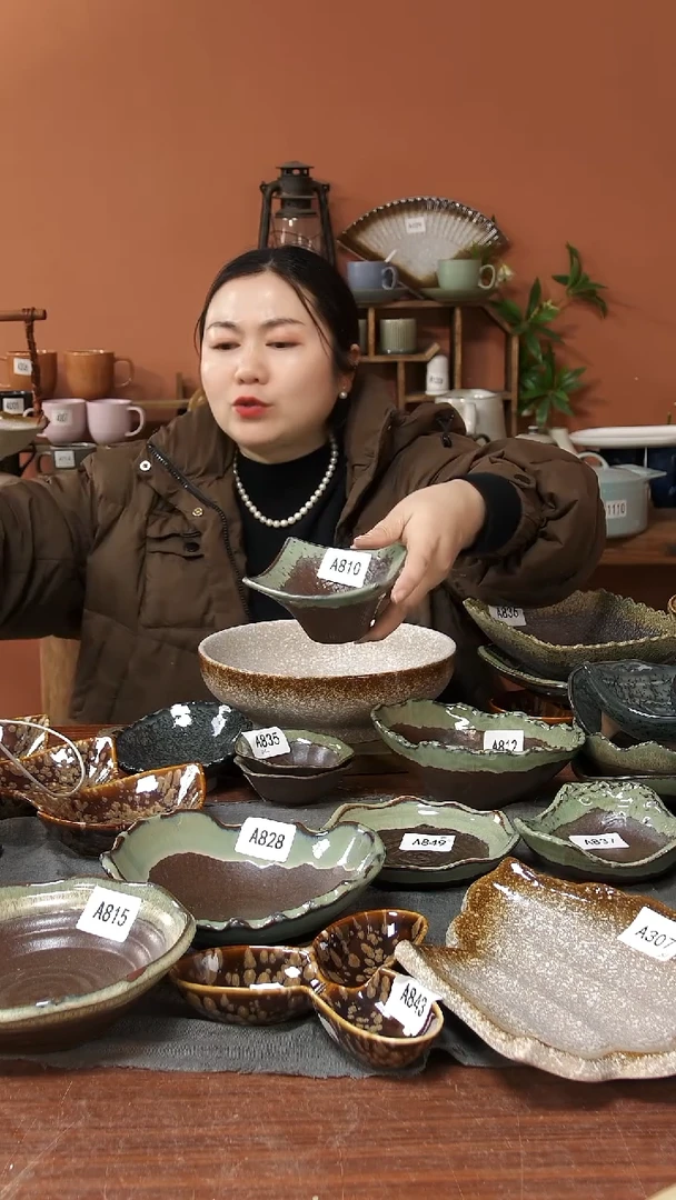 陶瓷A810陶瓷粗陶红泥四角一个微瑕11*6.5