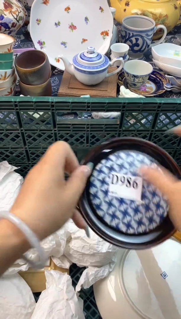 瓷片[○･｀Д´･ ○][○･｀Д´･ ○]