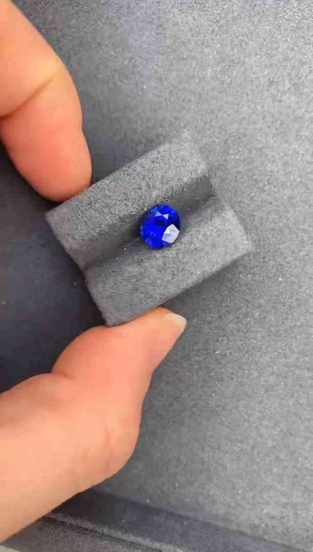 【闪购商品】蓝宝石裸石未镶嵌2.1ct皇家蓝