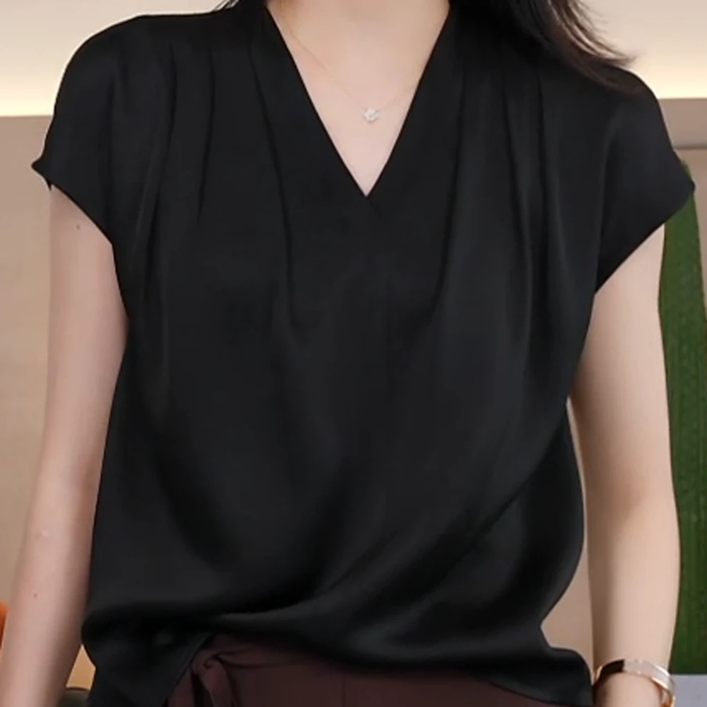 气质显瘦欧若风梭织上衣C5474