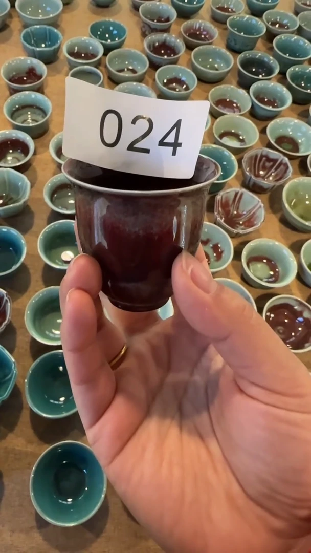 【闪购商品】牙舟陶窑变铃铛杯024 微瑕 介意慎拍