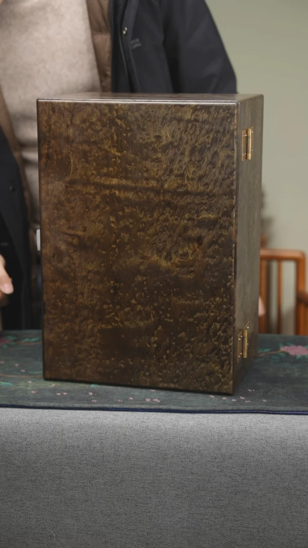 【闪购商品】金丝楠一木一器龙胆高抛大箱子