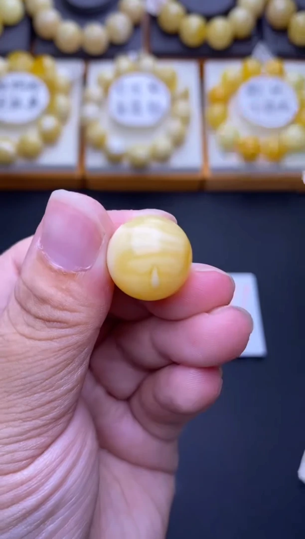 裸石琥珀未镶嵌 大小姐珠宝严选67
