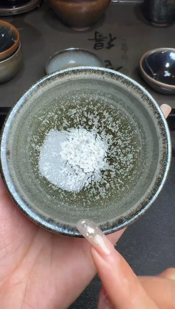 【闪购商品】茶盏严柳忠代表作江雪179
