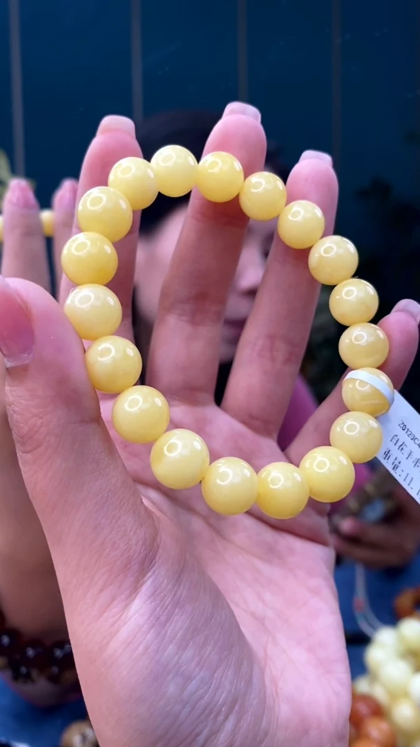 裸石琥珀未镶嵌11/2多样性发其一112