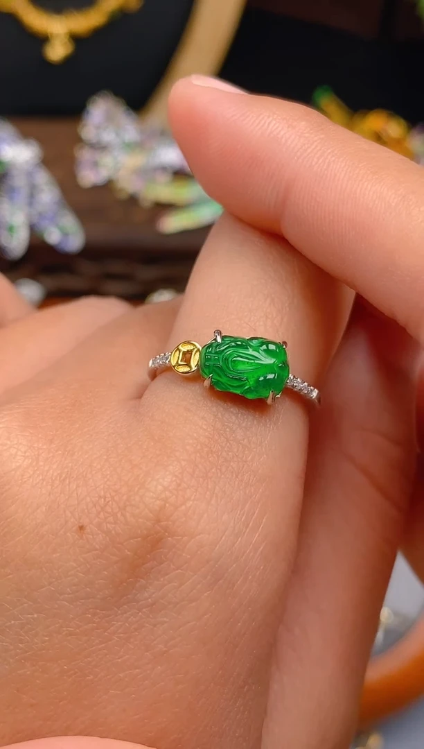 【闪购商品】翡翠戒指银S925镶嵌貔貅戒指