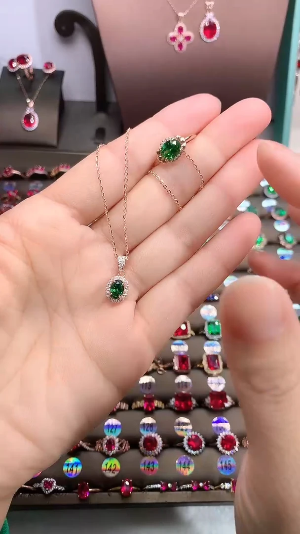 【闪购商品】透辉石戒指，吊坠一套银S925镶嵌玫瑰金