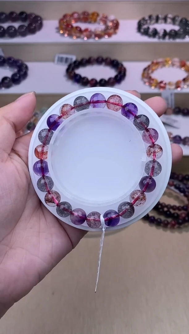 水晶手串未镶嵌黑加仑超七单圈8m+