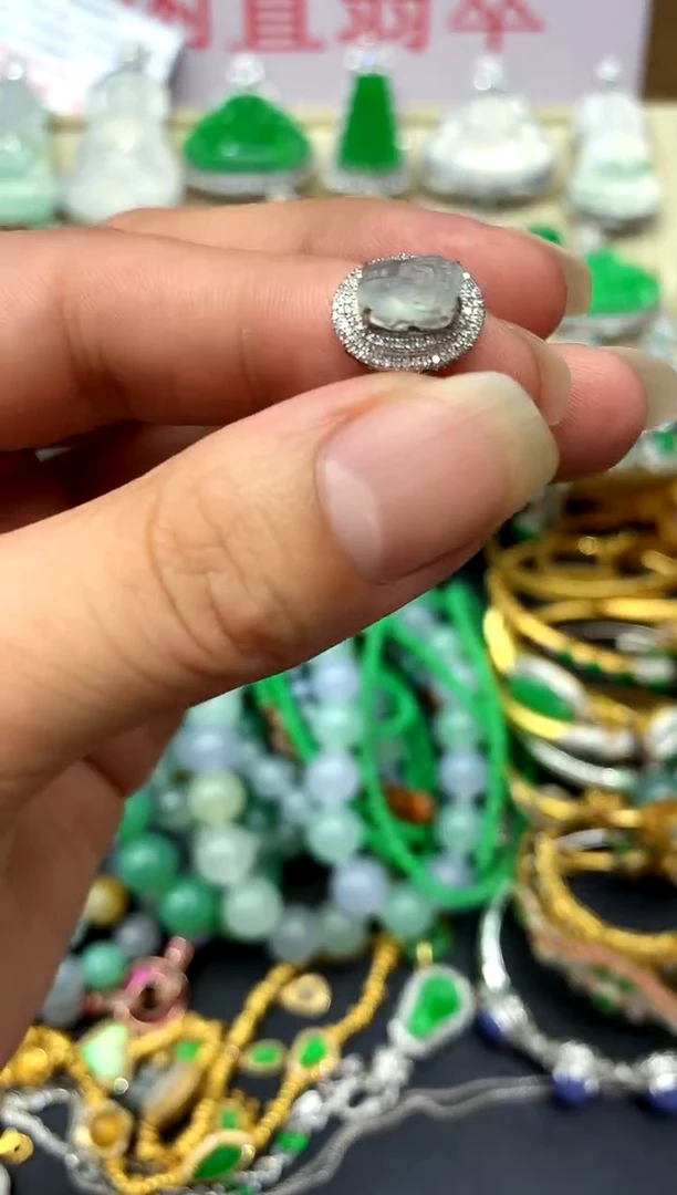 翡翠戒指18K金镶嵌405-中国好珍宝