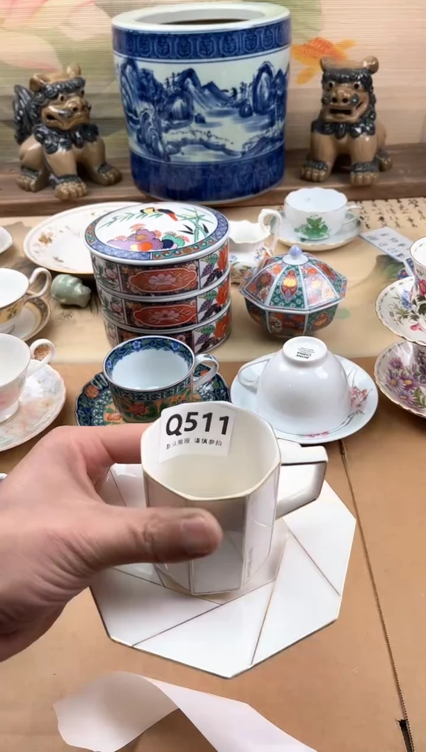 瓷片?**左511
