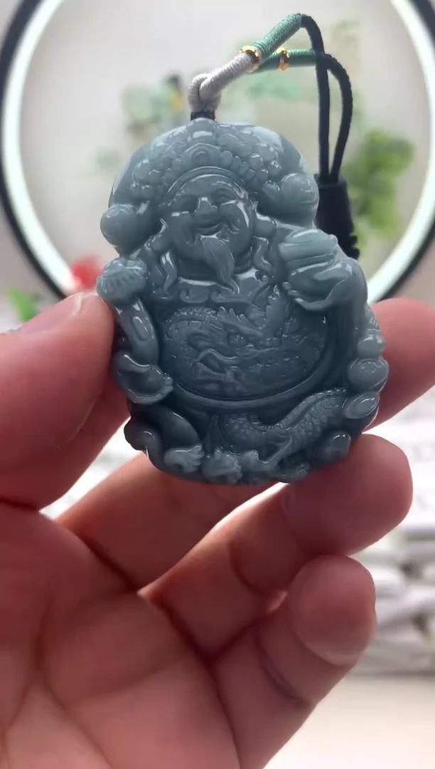 颈饰未镶嵌翡翠财神