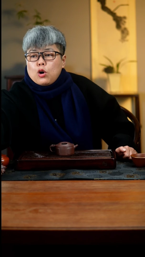 【闪购商品】紫砂茶壶130cc黄龙山原矿紫泥牛盖柱础6