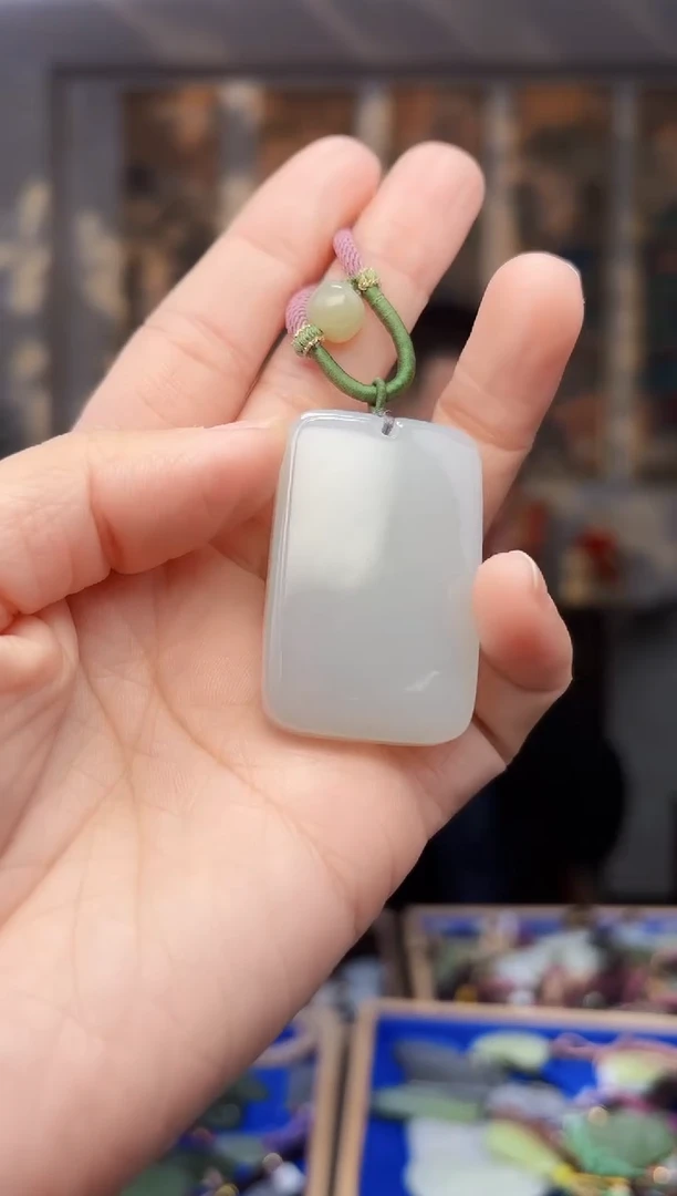 【闪购商品】和田玉颈饰未镶嵌拍一发一