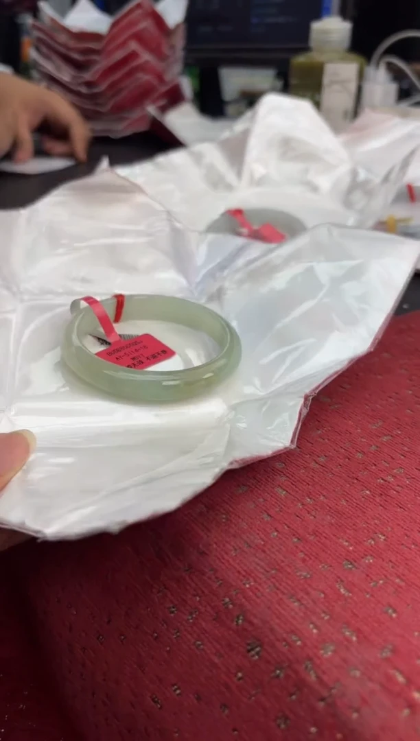 未镶嵌手镯翡翠翡翠手镯14