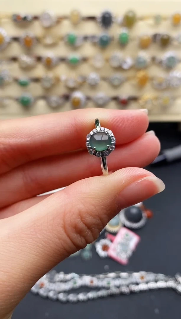 翡翠戒指银S925镶嵌111111111+4