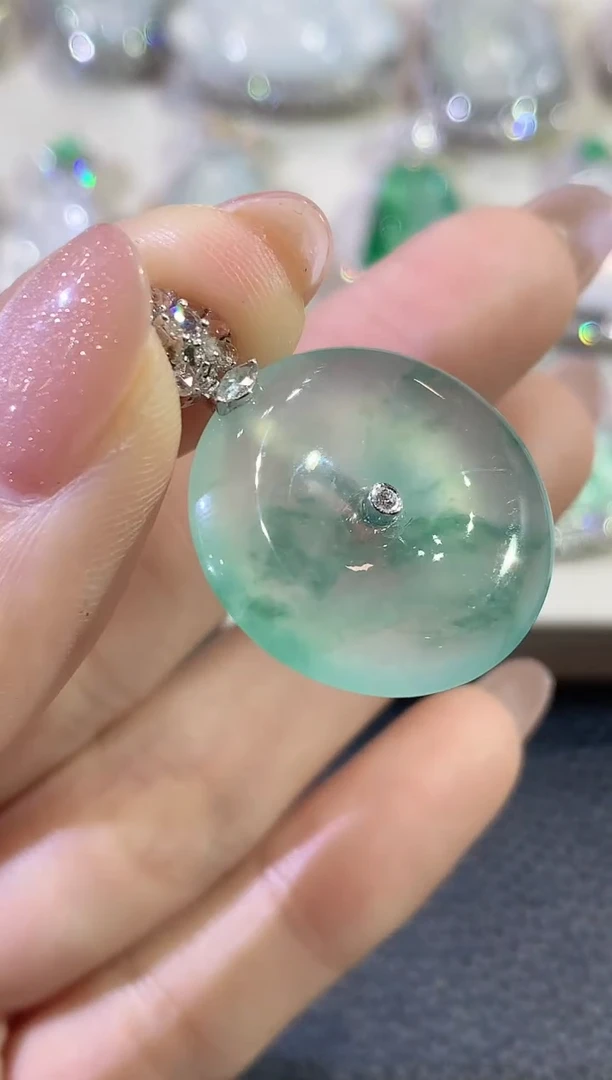 吊坠(不含链)18K金镶嵌翡翠C51翡翠