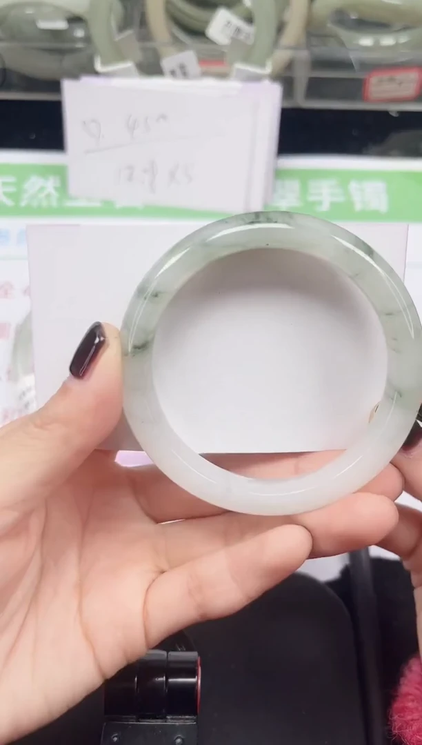 未镶嵌手镯石英质玉124-52/53