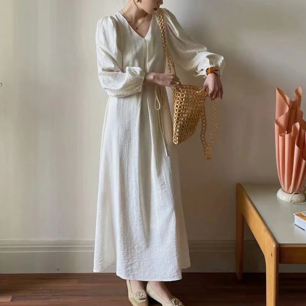 3892号#102#春纯色V领长袖气质连衣裙（配腰带）