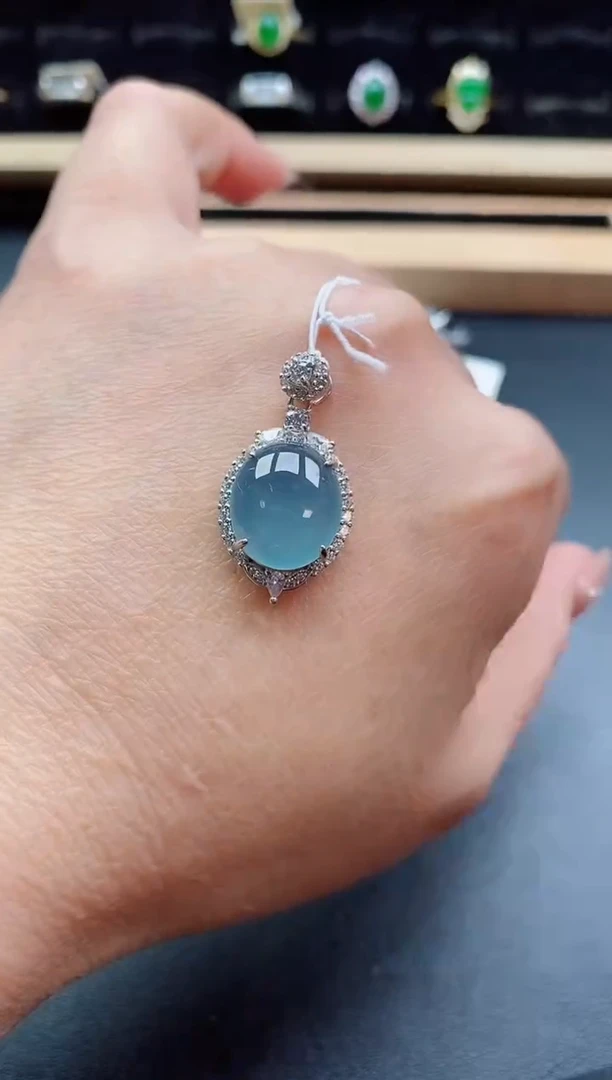 吊坠(赠链)银S925镶嵌翡翠1