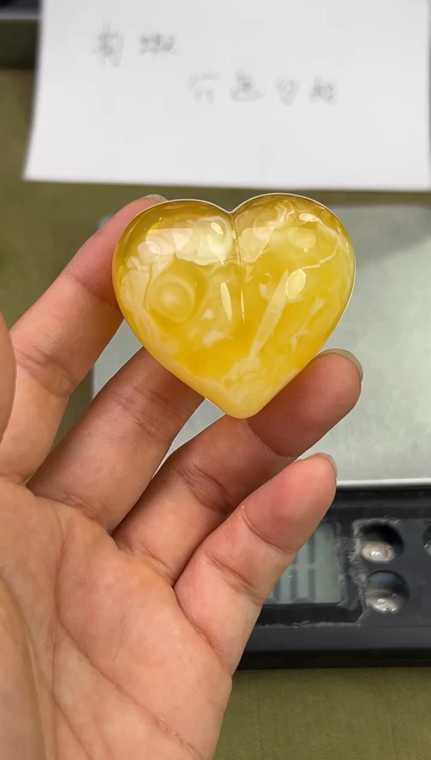 裸石琥珀未镶嵌琥珀蜜蜡吊坠