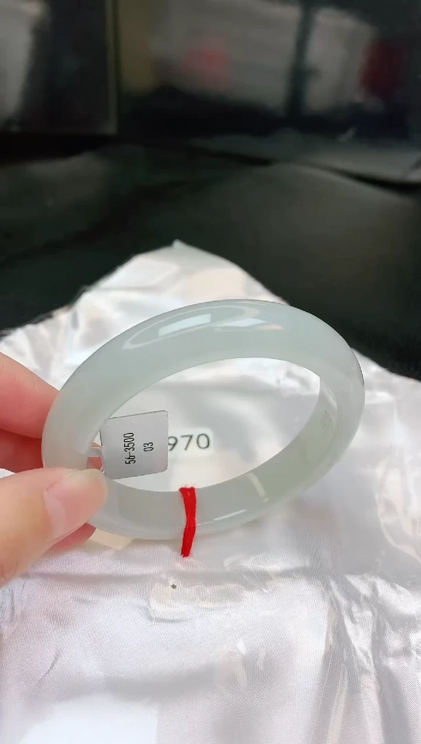 【闪购商品】翡翠手镯未镶嵌缅甸天然A货手镯