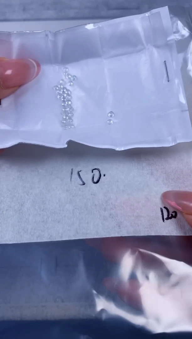 翡翠散珠辣**蟹翡翠 散珠