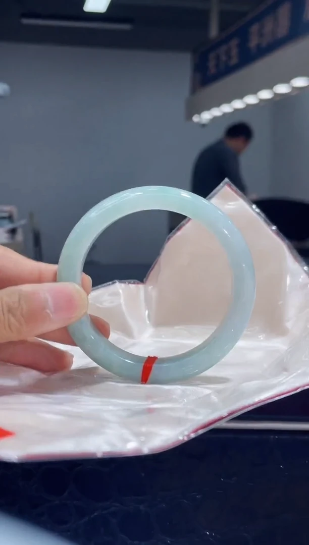 未镶嵌手镯翡翠6