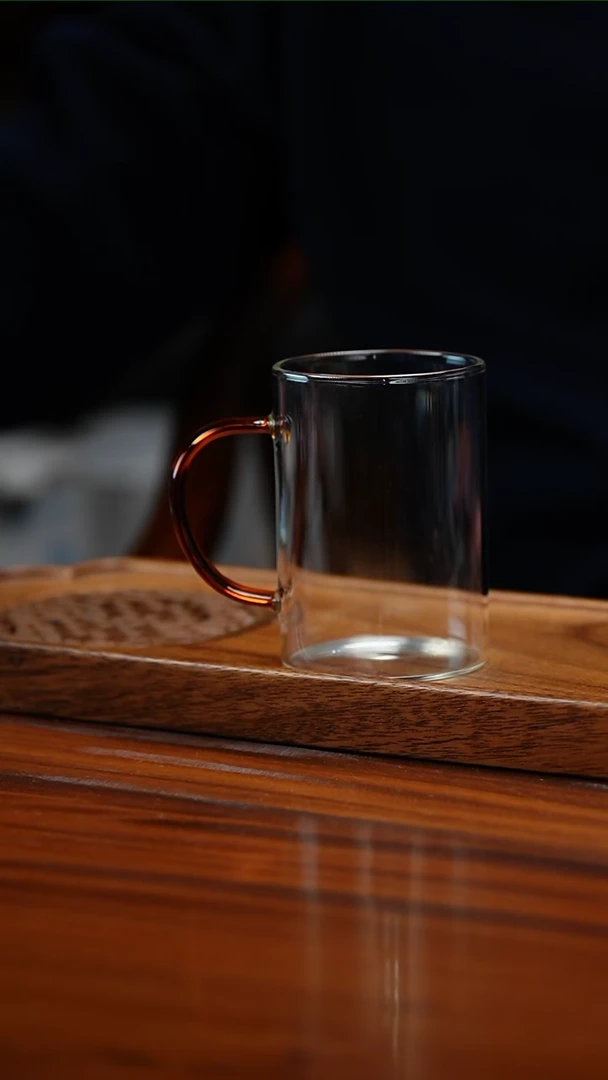 【闪购商品】个人绿茶杯唬迫色300毫升