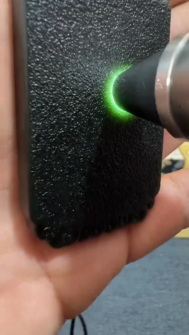 颈饰未镶嵌和田玉（青玉）TQ无事牌